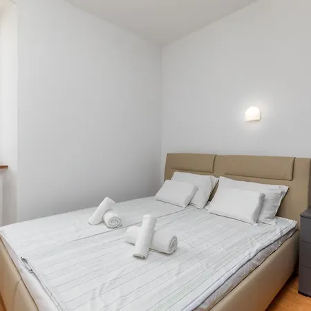 Augusto - Sea View *