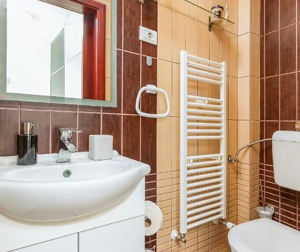 Augusto - Sea View 풀라