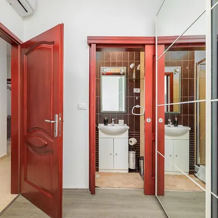 Augusto - Sea View Pula