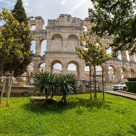 Augusto - Sea View * Pula